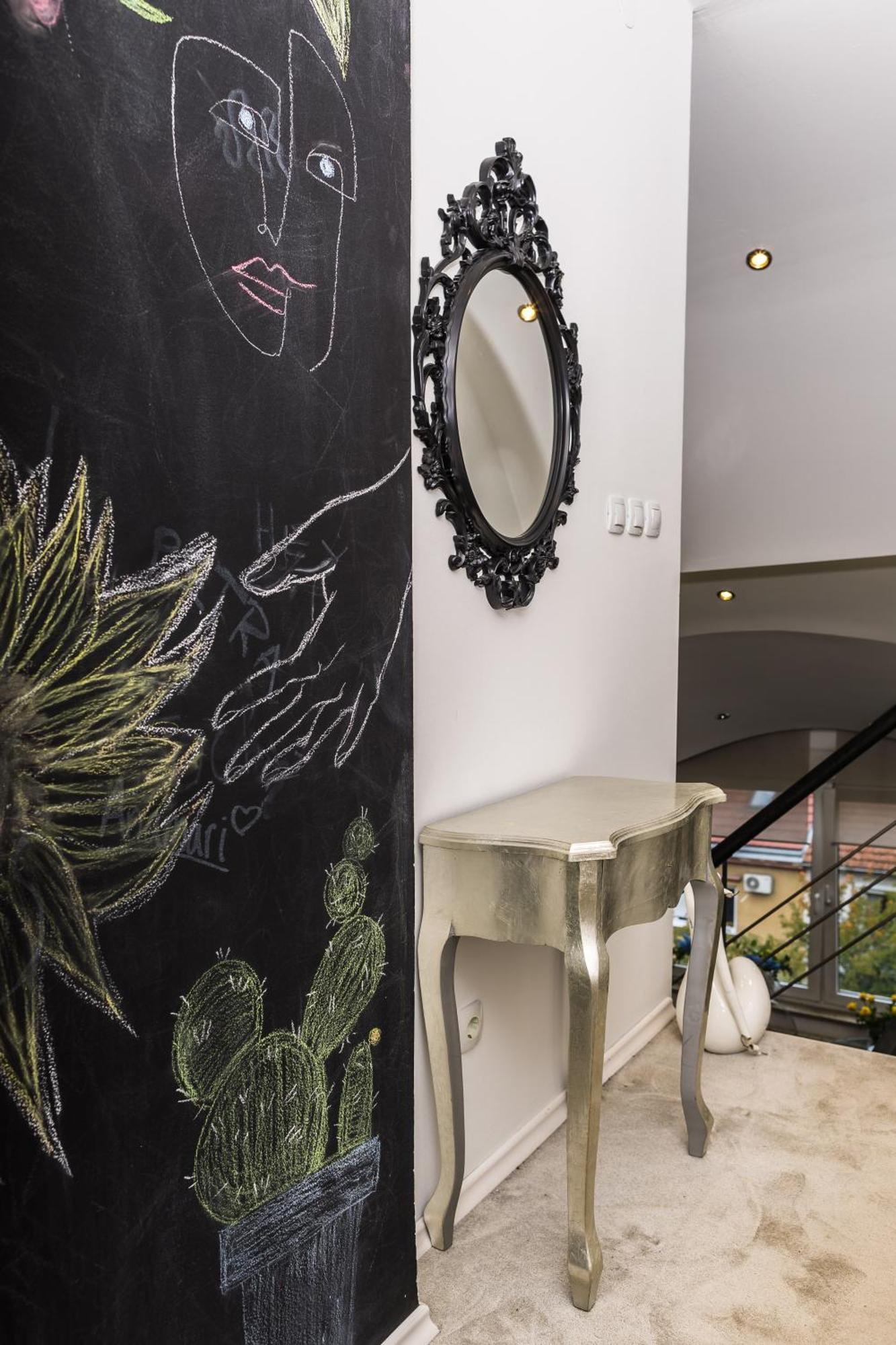 Cozy Butique Loft By Filomena